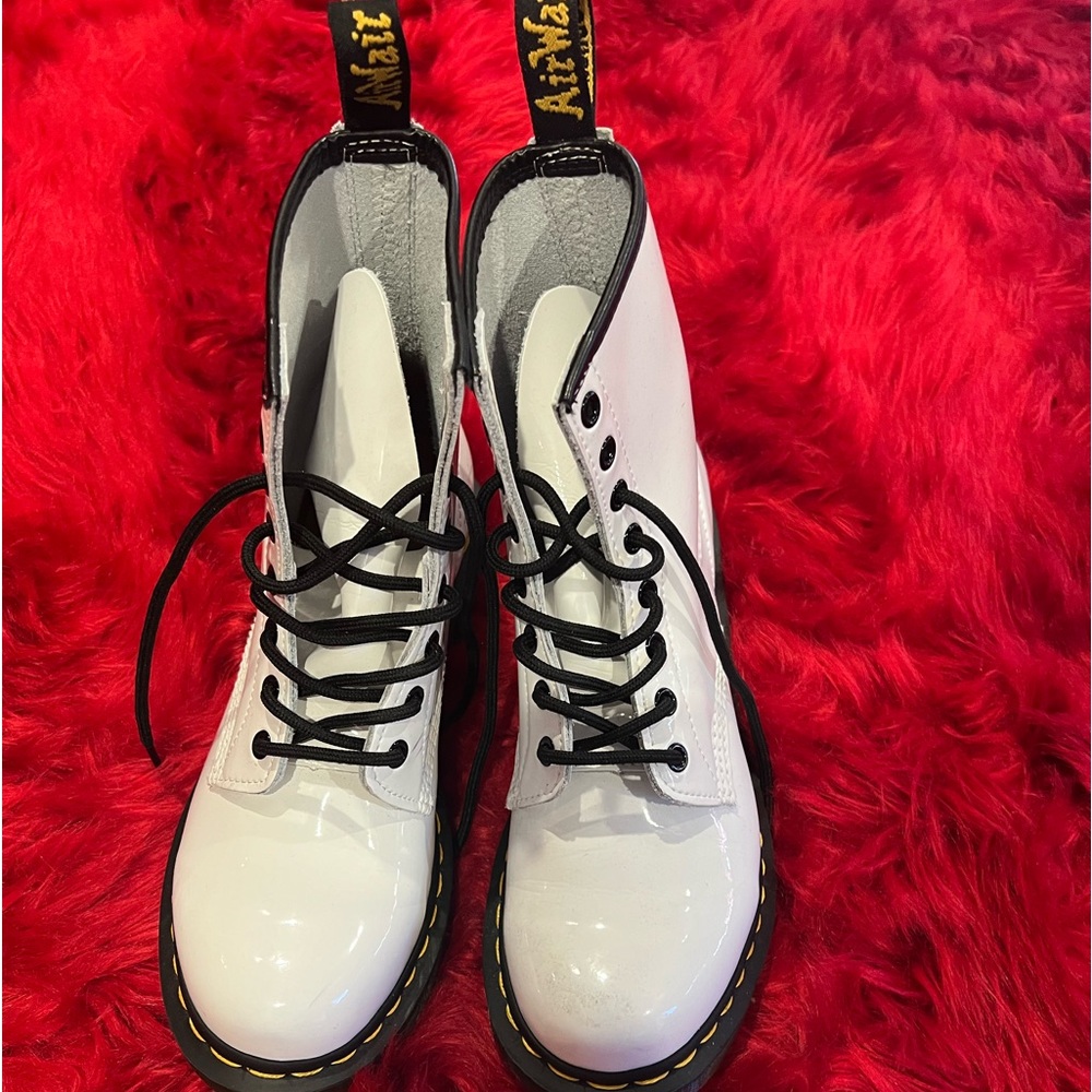 White patent leather Dr. Matens